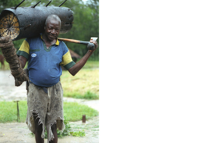 Body Shop / Zambia - Photograph by Jill Mead