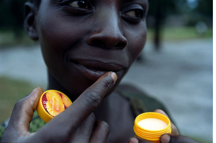 Body Shop / Zambia - Photograph by Jill Mead